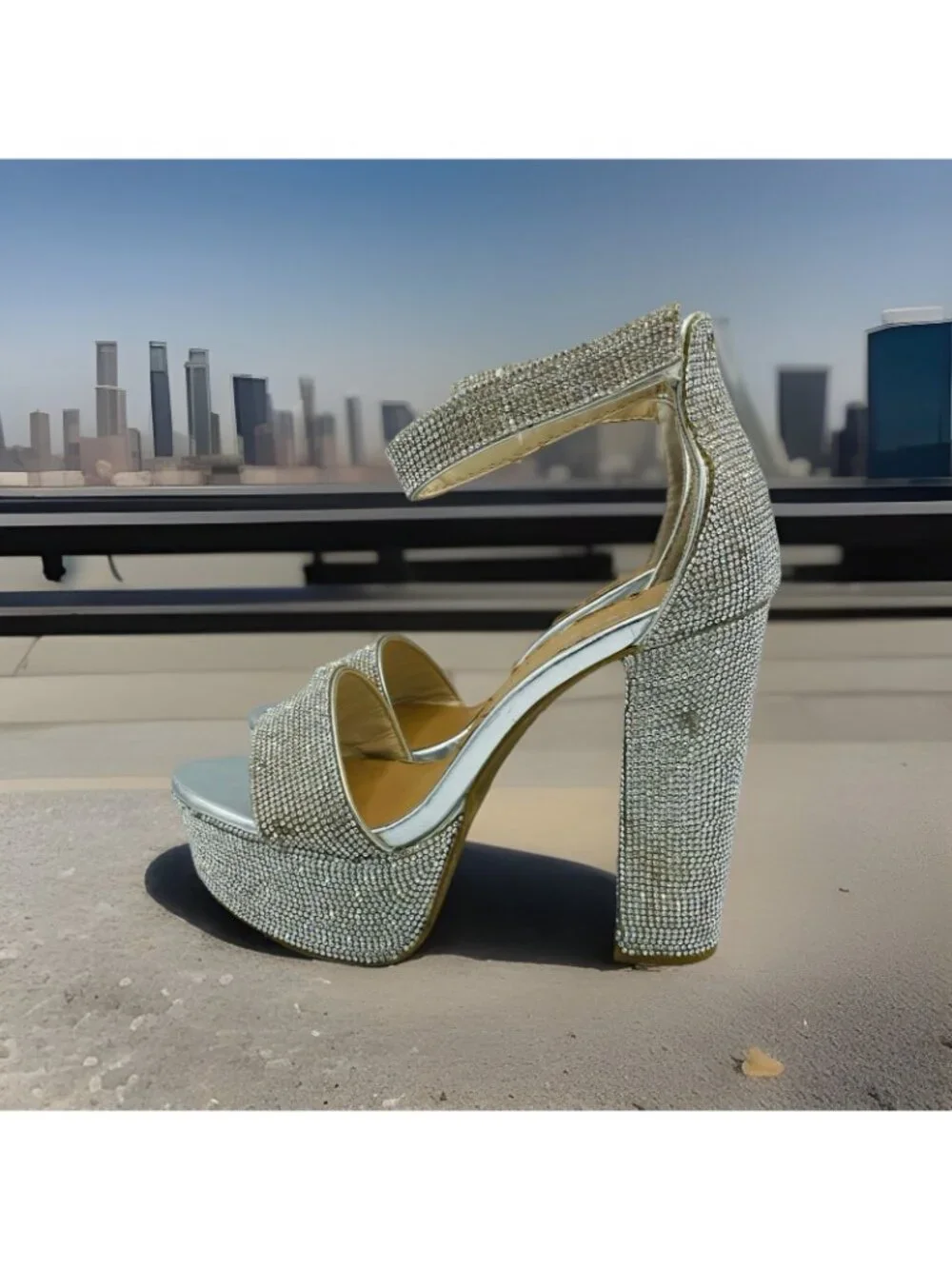 Bamboo Womens Shoes Size 7.5 silver Rhinestone Shiny Sparkly High Heels Platform